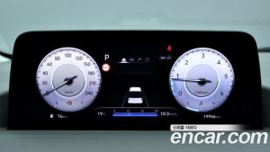 Hyundai Staria 4WD Lounge 7-Seater 2025 года из Южной Кореи