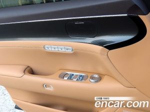 Genesis G90 Бензин 3.5 Turbo AWD 2026 года из Южной Кореи