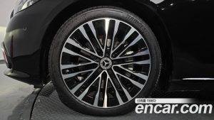 Mercedes-Benz S-Class S450L 4MATIC 2023 года из Южной Кореи