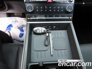 Hyundai Santafe Бензин 2.5T 4WD 2025 года из Южной Кореи