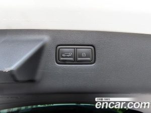 Hyundai Santafe Бензин 2.5T 4WD 2025 года из Южной Кореи