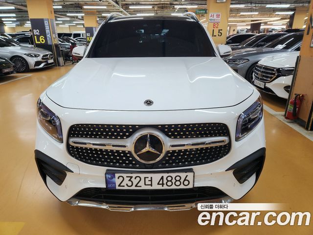 Mercedes-Benz GLB-Class GLB250 4MATIC 2023 года из Кореи