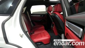 Porsche Cayenne 3.0 2023 года из Южной Кореи
