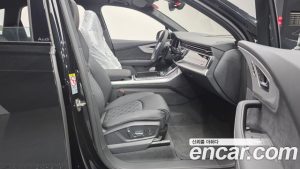 Audi Q7 55 TFSI 4WD 2025 года из Южной Кореи