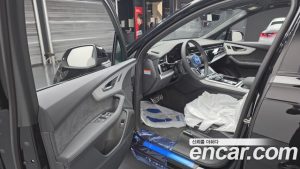 Audi Q7 55 TFSI 4WD 2025 года из Южной Кореи