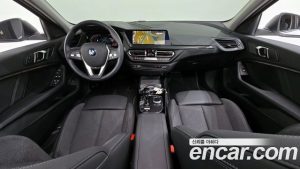 BMW 1-Series 120i Sport 2024 года из Южной Кореи