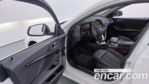 BMW 1-Series 120i Sport 2024 года из Южной Кореи