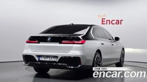 BMW 7-Series 740i xDrive M Sport 2024 года из Южной Кореи