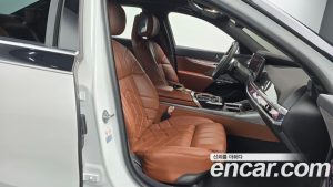 BMW 7-Series 740i xDrive M Sport 2024 года из Южной Кореи