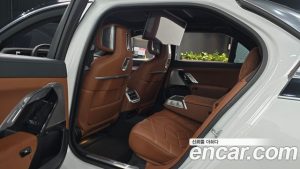 BMW 7-Series 740i xDrive M Sport 2024 года из Южной Кореи