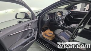 BMW 1-Series 120i M Sport 2024 года из Южной Кореи