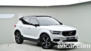 Volvo XC40 B4 R- 2022 года из Южной Кореи