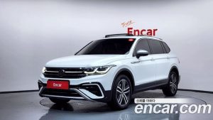 Volkswagen Tiguan 2.0 TSI Prestige 2023 года из Южной Кореи