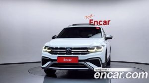 Volkswagen Tiguan 2.0 TSI Prestige 2023 года из Южной Кореи
