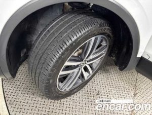 Volkswagen Tiguan 2.0 TSI Prestige 2023 года из Южной Кореи