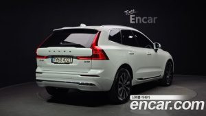 Volvo XC60 B5 ULTIMATE Bright 2023 года из Южной Кореи