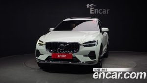 Volvo XC60 B5 ULTIMATE Bright 2023 года из Южной Кореи