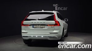 Volvo XC60 B5 ULTIMATE Bright 2023 года из Южной Кореи