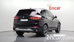 BMW X5 xDrive 30d xLine 2023 года из Южной Кореи