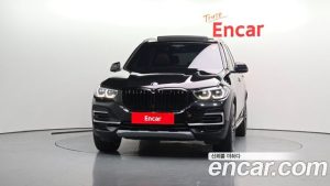 BMW X5 xDrive 30d xLine 2023 года из Южной Кореи