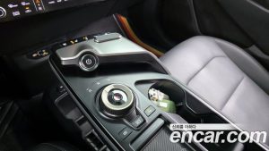 Kia EV6 Long Range 2WD 2025 года из Южной Кореи