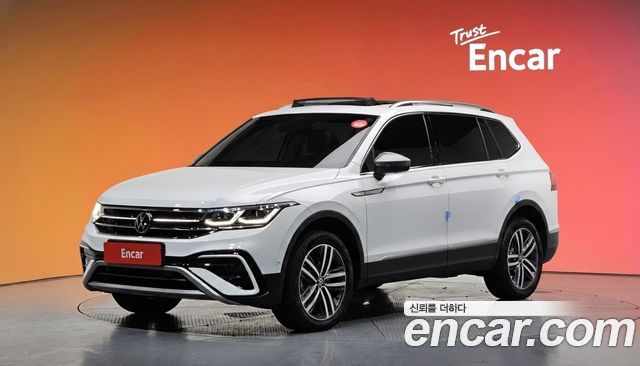 Volkswagen Tiguan 2.0 TSI Prestige 2023 года из Кореи