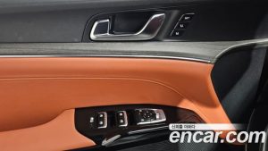 Kia K5 1.6 Turbo 2025 года из Южной Кореи