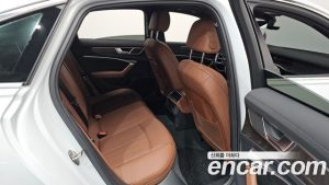 Audi A6 40 TDI 4WD Premium 2023 года из Южной Кореи
