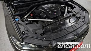 BMW X5 M60i 2024 года из Южной Кореи