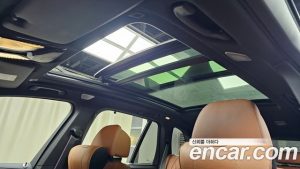 BMW X5 M60i 2024 года из Южной Кореи