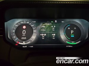 Land Rover Range Rover P550E AB 2025 года из Южной Кореи