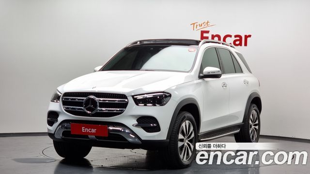 Mercedes-Benz GLE-Class GLE300d 4MATIC 2023 года из Кореи