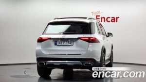 Mercedes-Benz GLE-Class GLE300d 4MATIC 2023 года из Южной Кореи