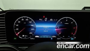 Mercedes-Benz GLE-Class GLE300d 4MATIC 2023 года из Южной Кореи