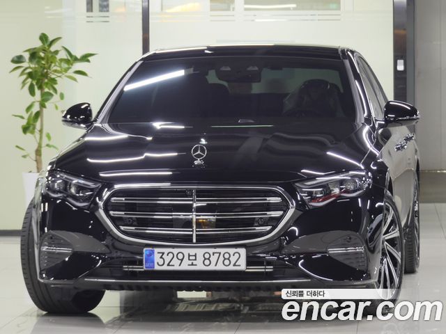 Mercedes-Benz E-Class E300 4MATIC Exclusive 2025 года из Кореи