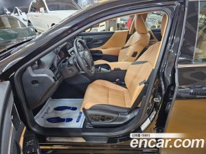 Lexus ES Executive 2026 года из Южной Кореи