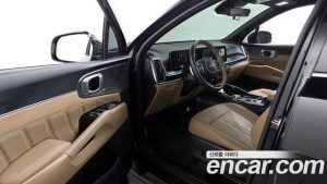 Kia Sorento HEV 1.6 2WD 2024 года из Южной Кореи
