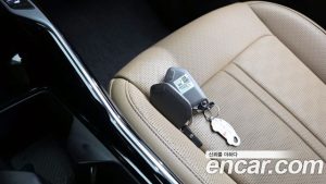 Kia Sorento HEV 1.6 2WD 2024 года из Южной Кореи