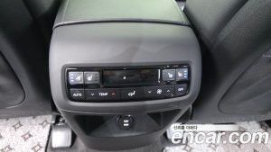 Hyundai Palisade Дизель 2.2 2WD 2024 года из Южной Кореи