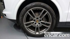 Porsche Cayenne 3.0 2023 года из Южной Кореи