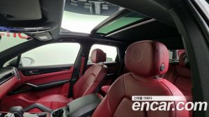 Porsche Cayenne 3.0 2023 года из Южной Кореи