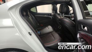 Genesis G70 Бензин 2.5T 4WD 2025 года из Южной Кореи