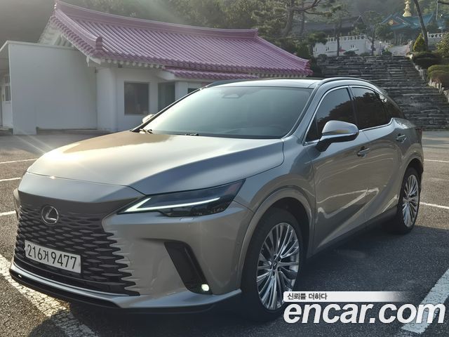 Lexus RX Luxury 2024 года из Кореи