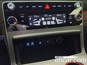 Genesis GV80 2.5T Бензин AWD 2025 года из Южной Кореи