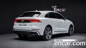 Audi Q8 55 TFSI 4WD Premium 2023 года из Южной Кореи