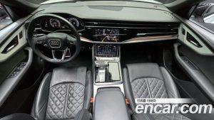 Audi Q8 55 TFSI 4WD Premium 2023 года из Южной Кореи