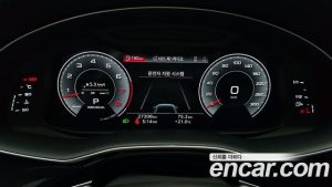 Audi Q8 55 TFSI 4WD Premium 2023 года из Южной Кореи