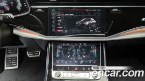 Audi Q8 55 TFSI 4WD Premium 2023 года из Южной Кореи