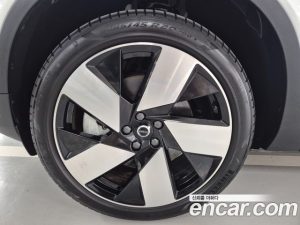 Volvo C40 Twin ULTIMATE 2024 года из Южной Кореи