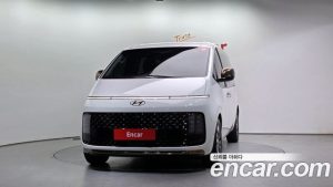 Hyundai Staria Lounge 9-Seater 2025 года из Южной Кореи